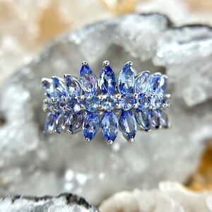 “Queen-Of-Blues” Jaw-dropping Tanzanite Statement Ring! 💎 - SIZE (6)